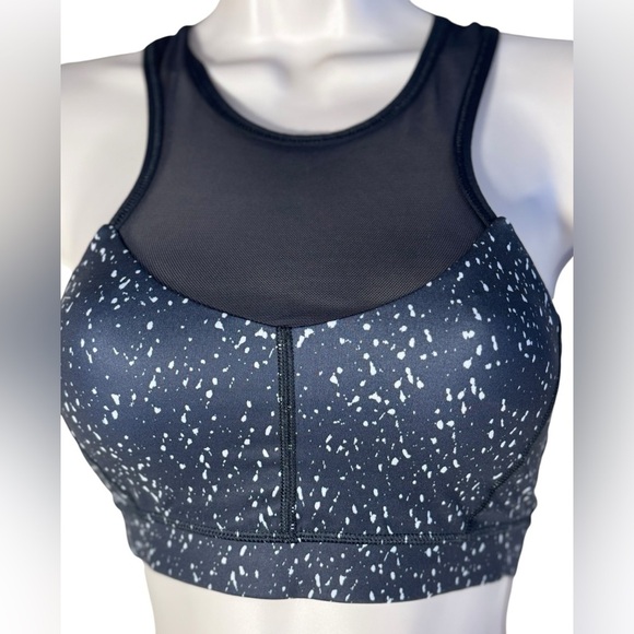 LULULEMON High Neck Mesh Bra SIZE 2 Black white EEUC RACERBACK MESH - Picture 5 of 14